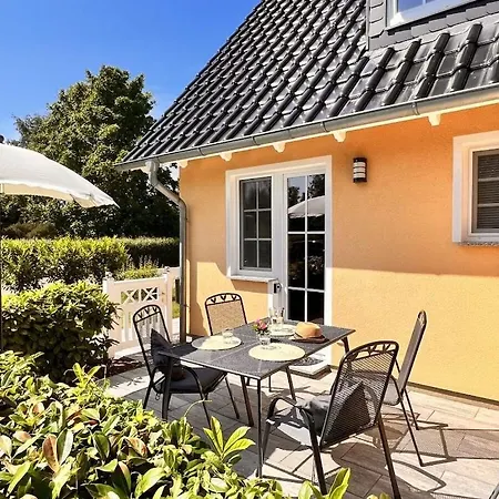 Anna Holiday Home