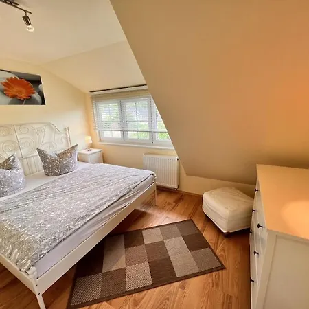 Anna Holiday Home